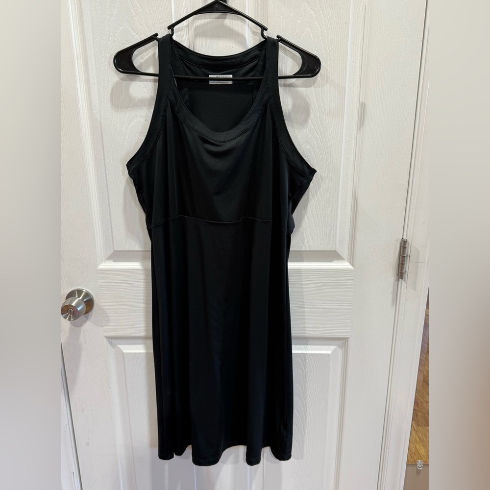Columbia active black dress new without tags